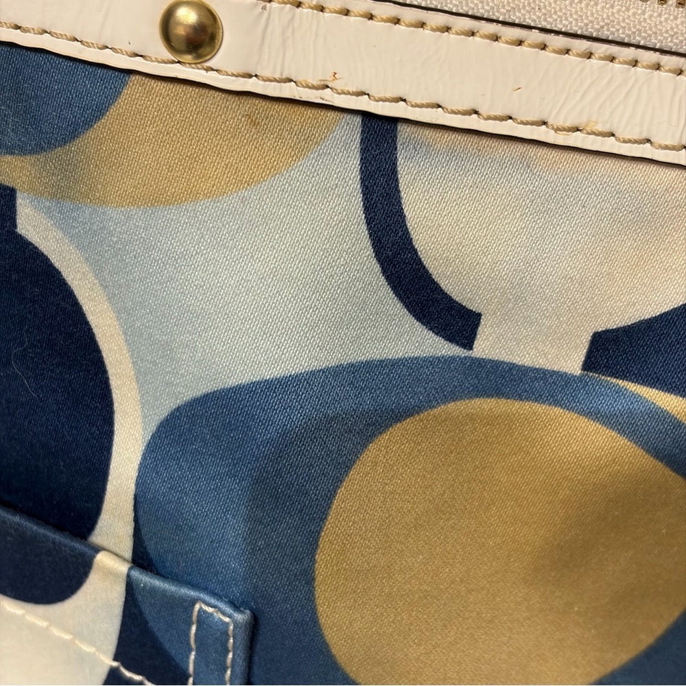 Coach Legacy Scarf Print Satin Signature C Tote 2007 Blue Gold *hangtag added* - Picture 11 of 16